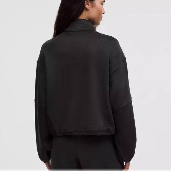 Lululemon NWT Plush Velour Oversized Half Zip Black. SOLD OUT - Picture 2 of 9